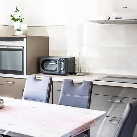 Apartment Ferienwohnung-bine Am Nürburgring In Der Eifel